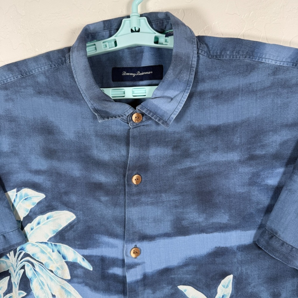Tommy Bahama Shirt Mens XL‎ Blue Hawaiian Camp Silk Floral Palms Island